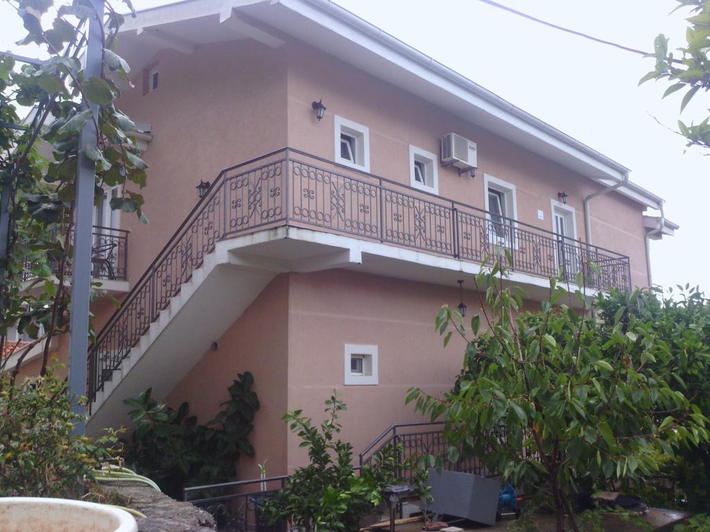 Apartments Mitrovic Podlicak Sveti Stefan Exterior photo